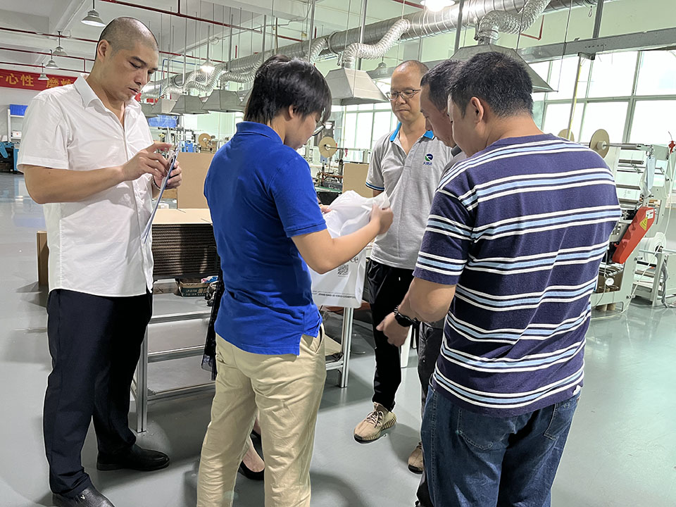 歡迎小米公司最后驗廠環(huán)節(jié)！(圖2)